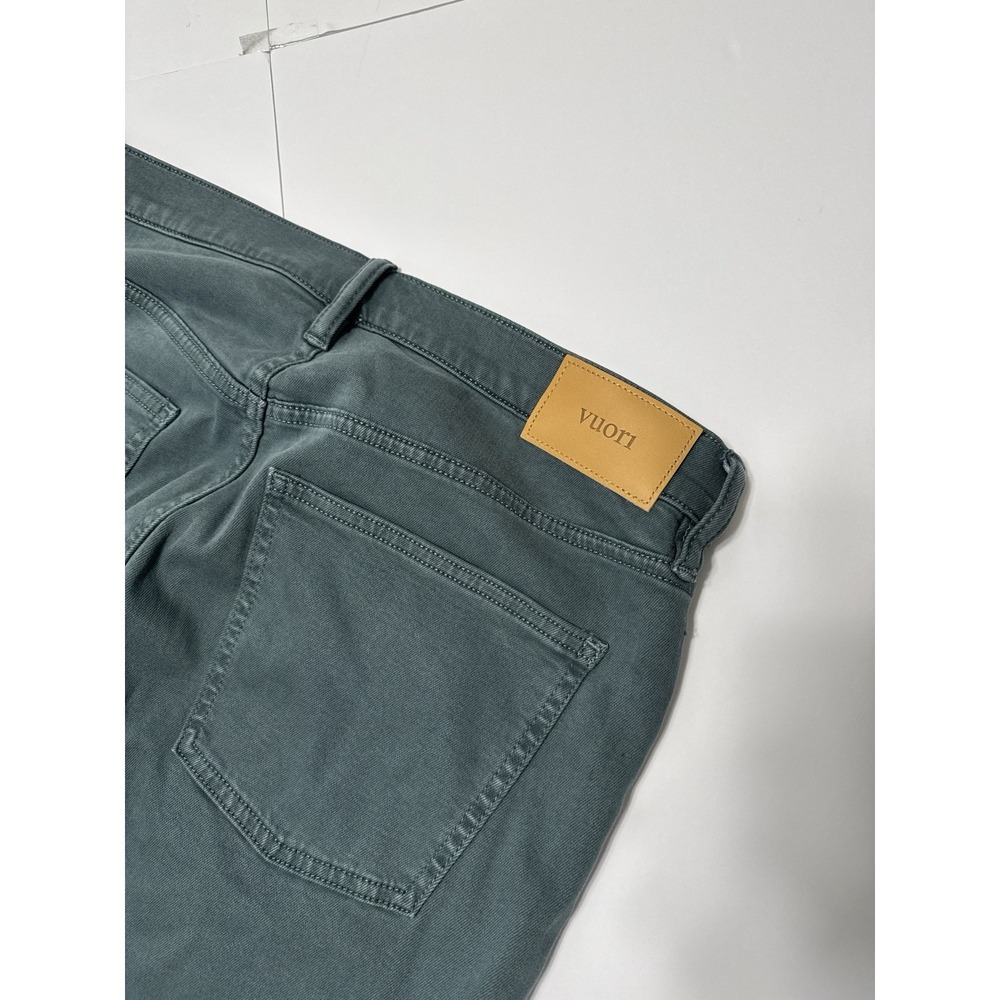 Vuori Men's Benton Stretch Twill Pant Classic Fit Pant Jeans 34 Lake Green V4041 - Picture 13 of 16